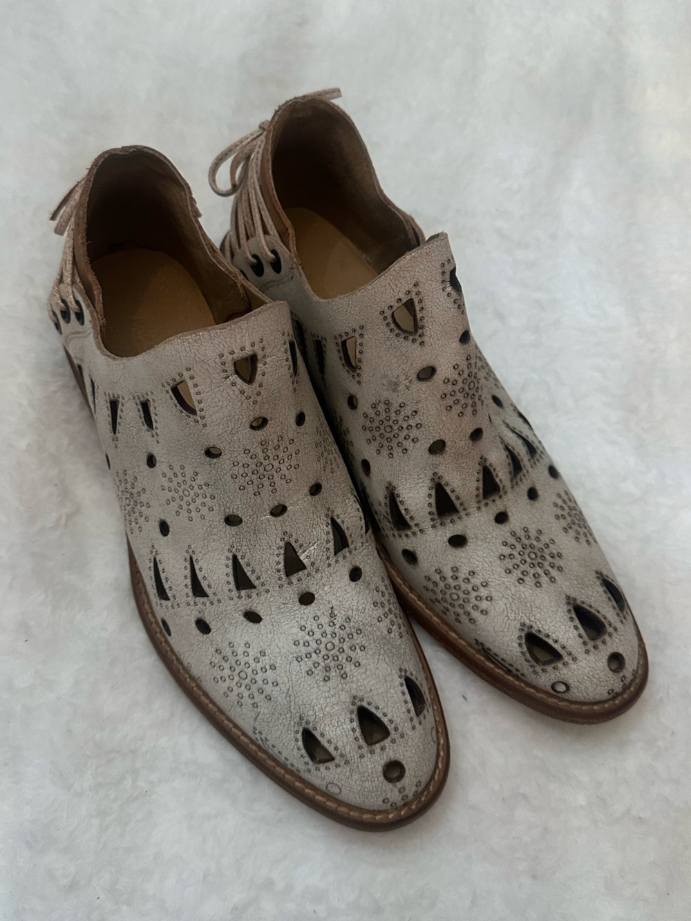 Musse & Cloud x Anthropologie Coolise Distressed Leather Ankle Booties 9 - Picture 5 of 11